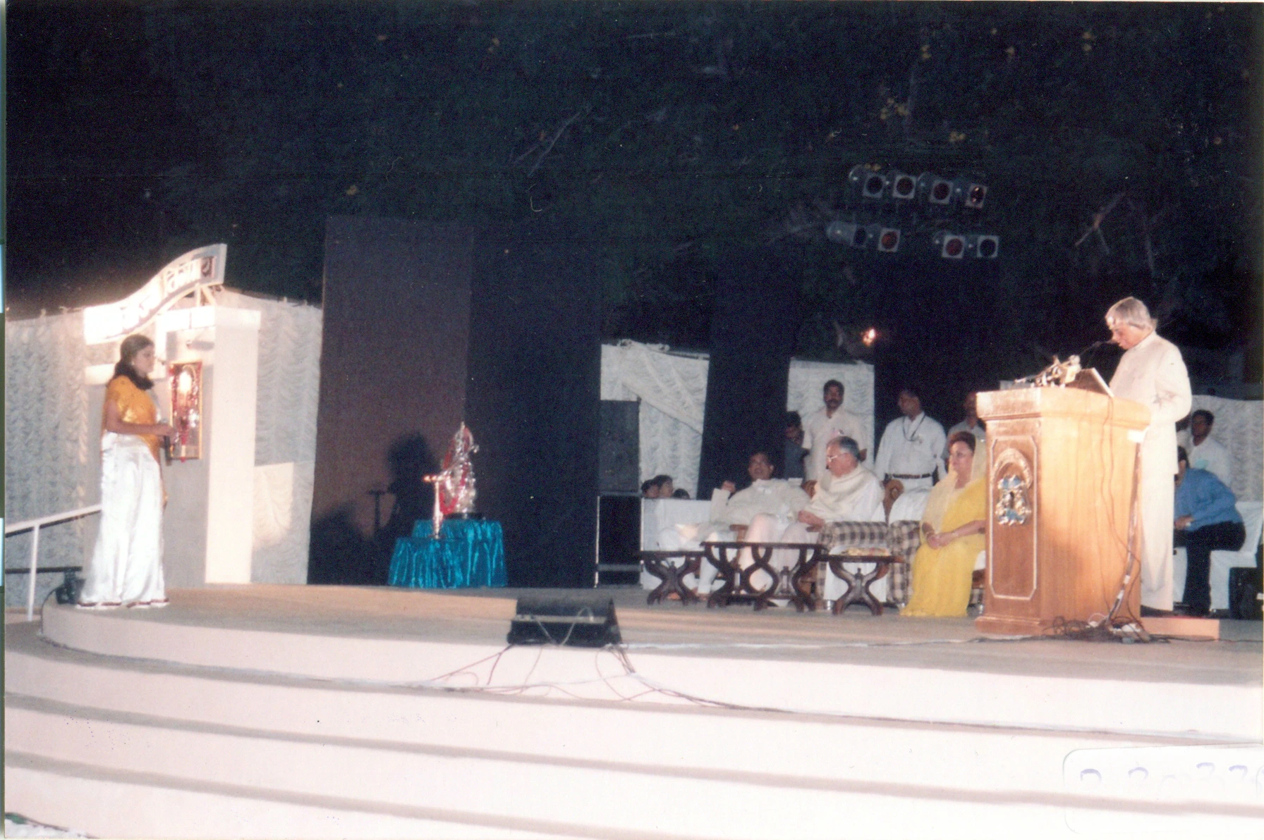 A function photo in which Dr.Abdul Kalam giving a speech