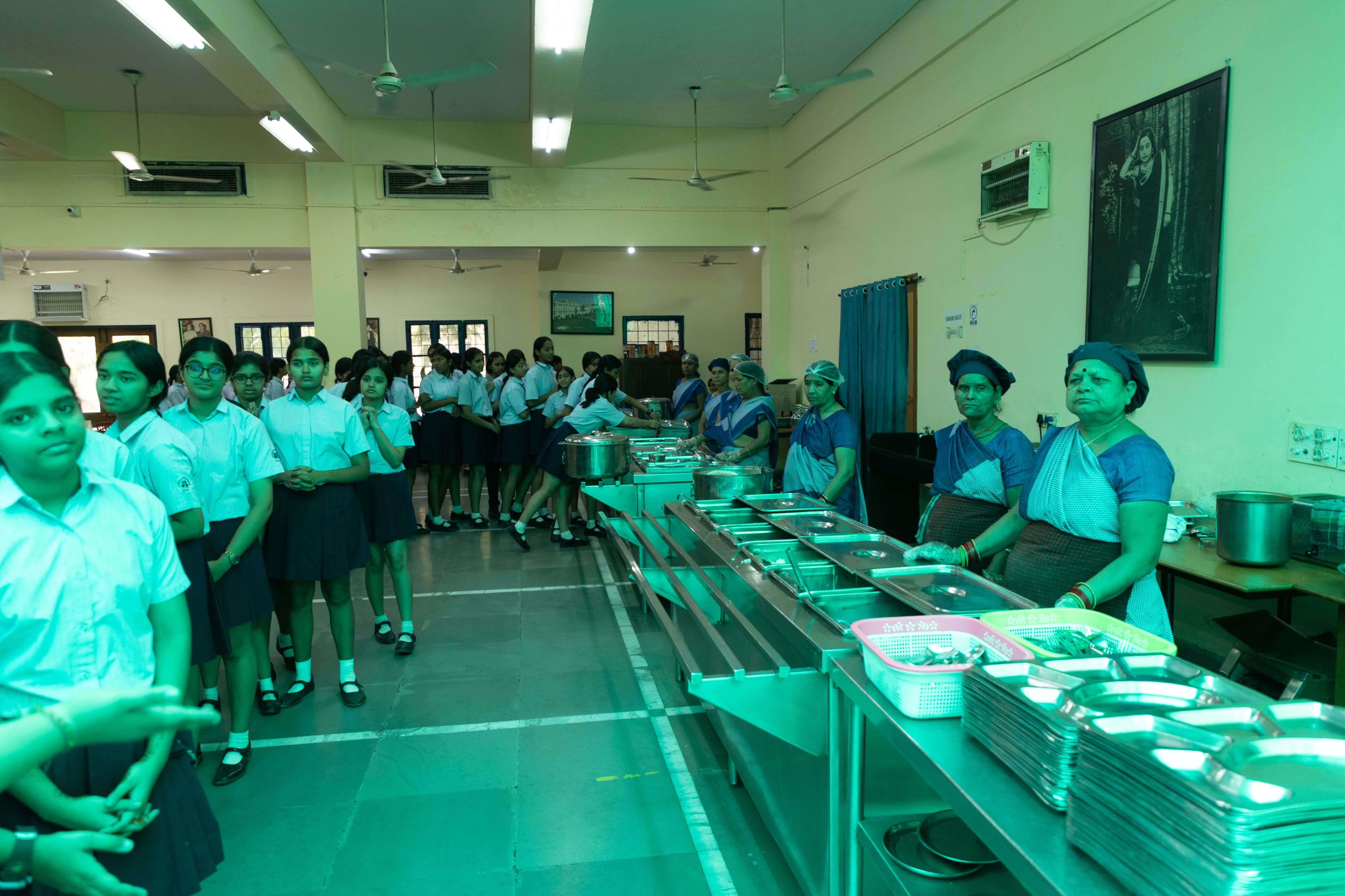 Best school for girls in Madhya Pradesh